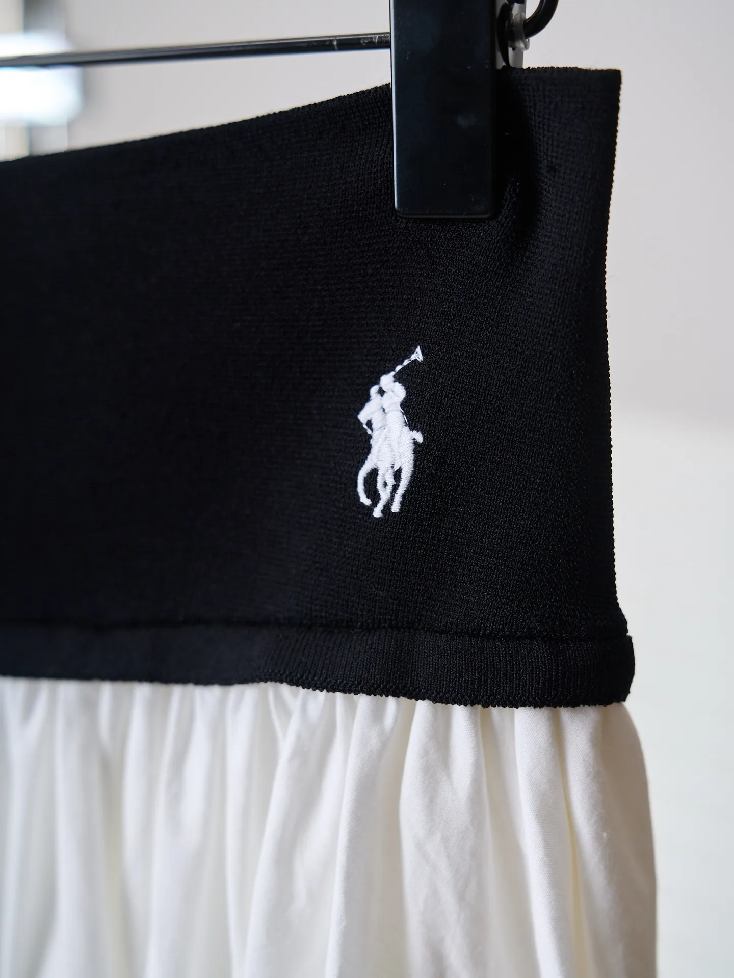【 】Ralph Lauren/ 【In Stock】S M L ， ， 。 Black White ， 。 ， 。 A ， ， ， ， 。 ， 。 1 ， ， 、 。 2. ＋ ， ， ， ， ， Classic 。 3 ， 、 ， ， ，